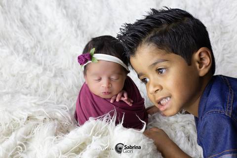 ensaio newborn em bh com a família '