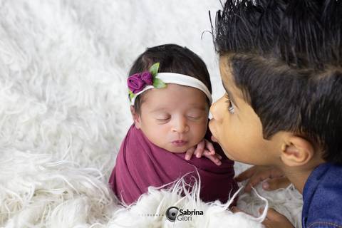 ensaio newborn em bh com a família '