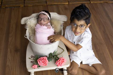 ensaio newborn em bh com a família '