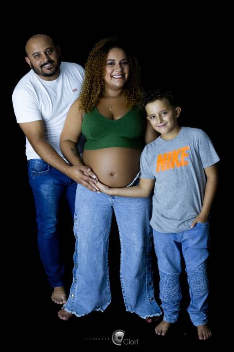 Ensaio fotográfico gestacional com maquiagem inclusa '