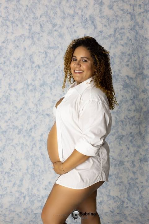 Ensaio fotográfico gestacional com maquiagem inclusa '