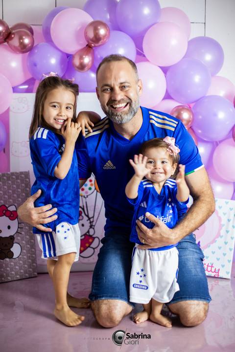 Smash the cake 1 aninho Julia'