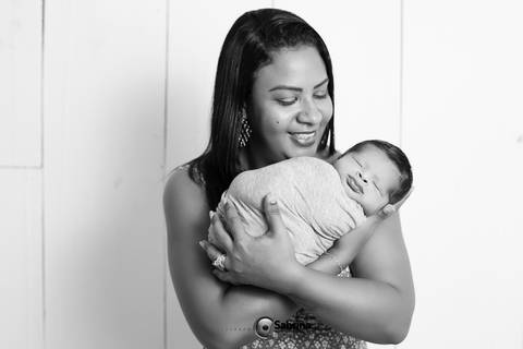 Ensaio newborn fotos com a família '