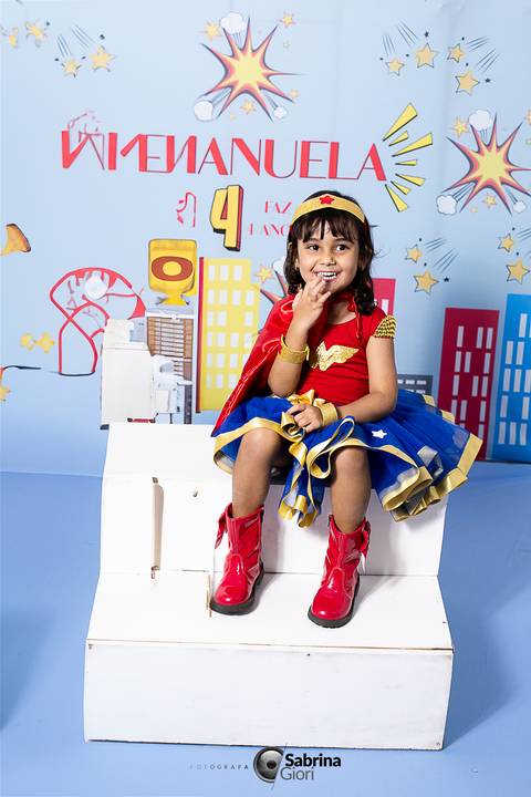 Ensaio em estudio personalizado Manu 4 anos '
