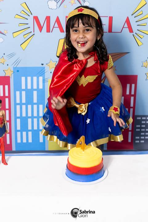 Ensaio em estudio personalizado Manu 4 anos '