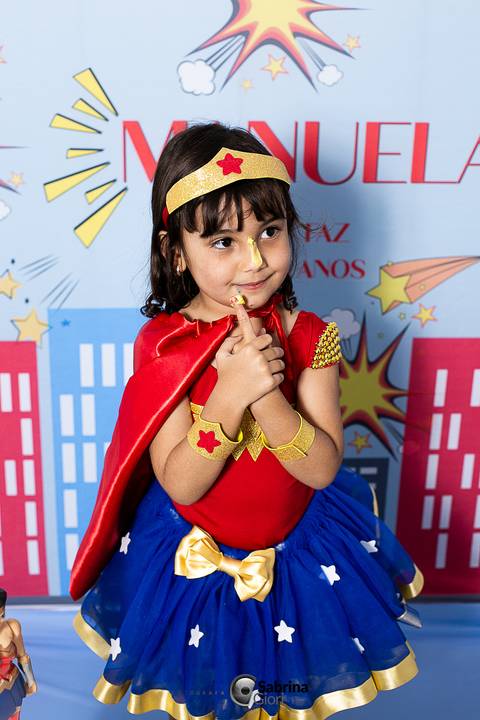 Ensaio em estudio personalizado Manu 4 anos '