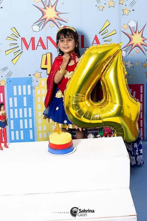 Ensaio em estudio personalizado Manu 4 anos '