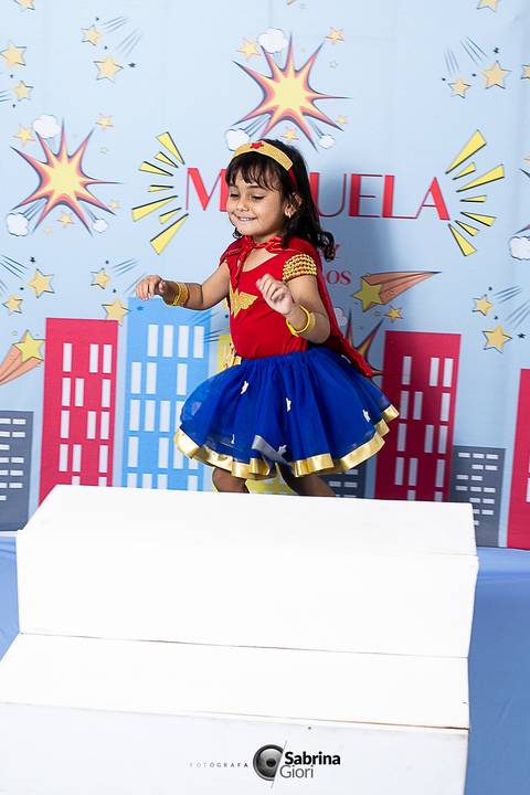 Ensaio em estudio personalizado Manu 4 anos '