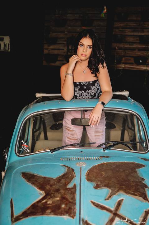 ensaio feminino com fusca Carmo do paranaíba'