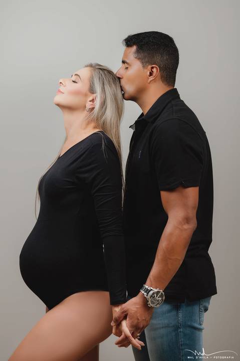 gestante-casal-emcasa'