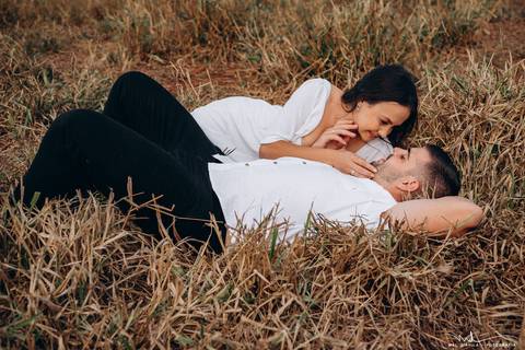 pre wedding - Eduarda e Marco Tulio - natureza waldavila Carmo do paranaiba'