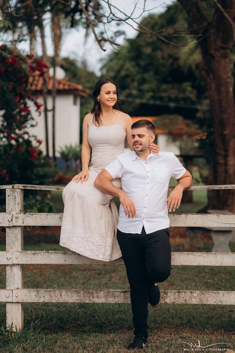 pre wedding - Eduarda e Marco Tulio - natureza waldavila Carmo do paranaiba'