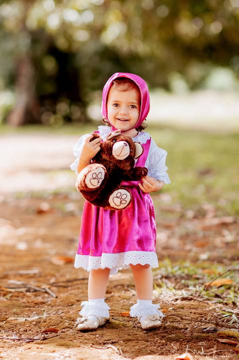 ensaio-infantil-marsha-e-urso-waldavilafotografia-carmo-do-paranaiba-mg'