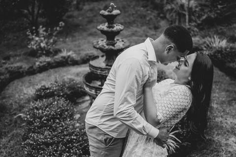 pre-wedding-laura-e-paulo-roberto-serra-do-salitre-waldavilafotografia-carmodoparanaiba
'