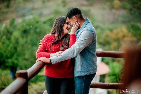 pre-wedding-laura-e-paulo-roberto-serra-do-salitre-waldavilafotografia-carmodoparanaiba
'