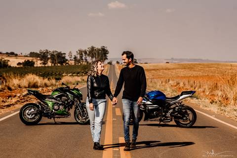 pre-wedding-moto-giovanna-e-maico-carmodoparanaiba'