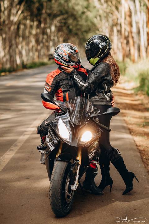 prewedding-carmo-do-paranaiba-luiza-e-andre-moto-waldavila'