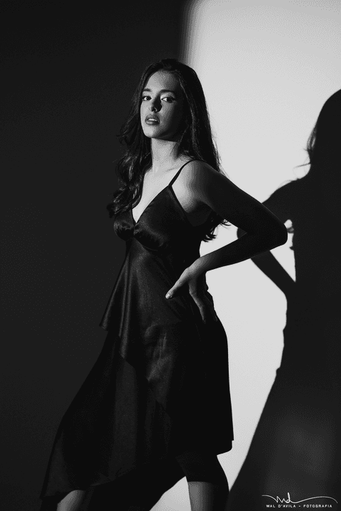 15anos-sofhia-cinema-carmodoparanaiba-waldavilaforografia-ensaio15anosexterno-estudio-fotografocarmodoparanaiba-'