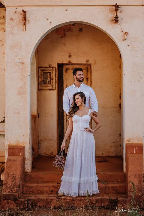 prewedding-celina-e-fernando-waldavilafotografia-carmodoparanaiba-epamig-casarao'