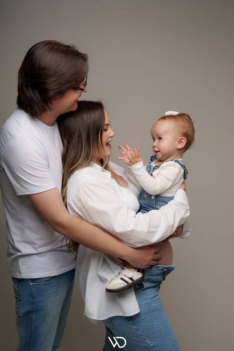 gestante-estudio-waldavila-familia-carmodoparanaiba'