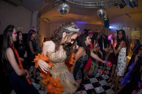 Baile de debutante Contagem'
