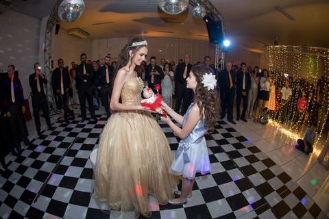 Fotógrafo de Aniversário de 15 anos - Betim'