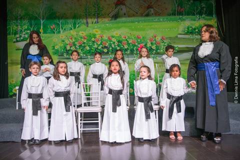 formatura do Infantil 5 do Coleguium unidade Gutierrez'