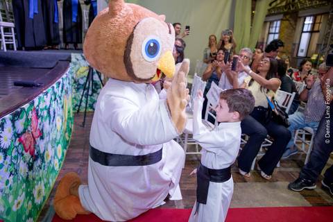 Logo Coleguium rede de ensino'