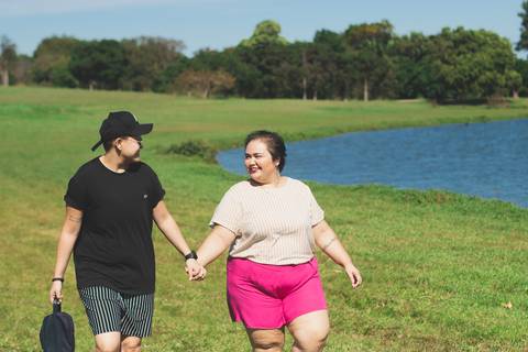 ensaio externo casal por do sol rural ufrrj pose para ensaio fotográfico'