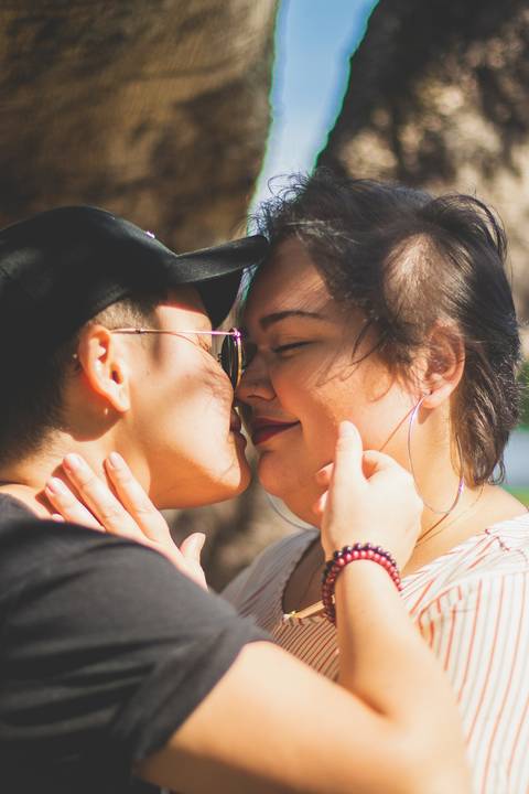ensaio externo casal por do sol rural ufrrj pose para ensaio fotográfico'