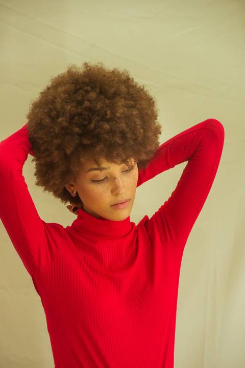 itaguai rj caio fabio fotos fotografo profissional retrato ensaio fotográfico feminino backdrop dicas de looks poses para foto cabelo cacheado transição capilar black power lowpoo '