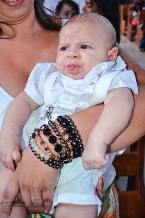 O Heitor faz careta ao experimentar sal'