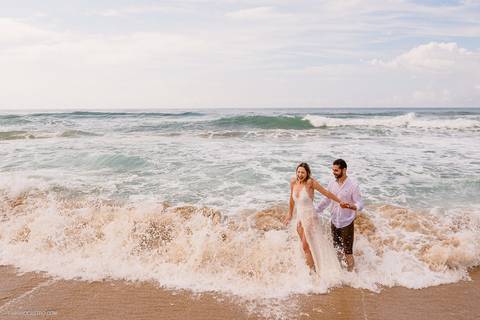 Ensaio Pré Casamento na praia em Ubatuba'