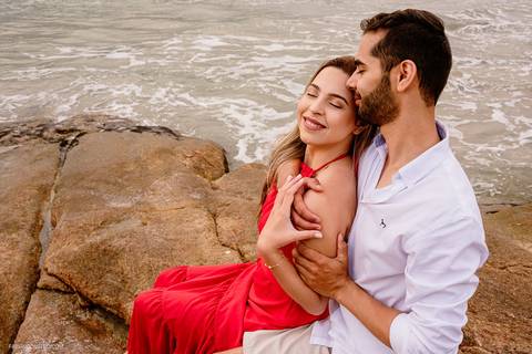 Ensaio Pré Casamento na praia em Ubatuba'