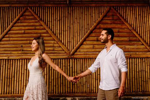 Ensaio Pré Casamento na praia em Ubatuba'