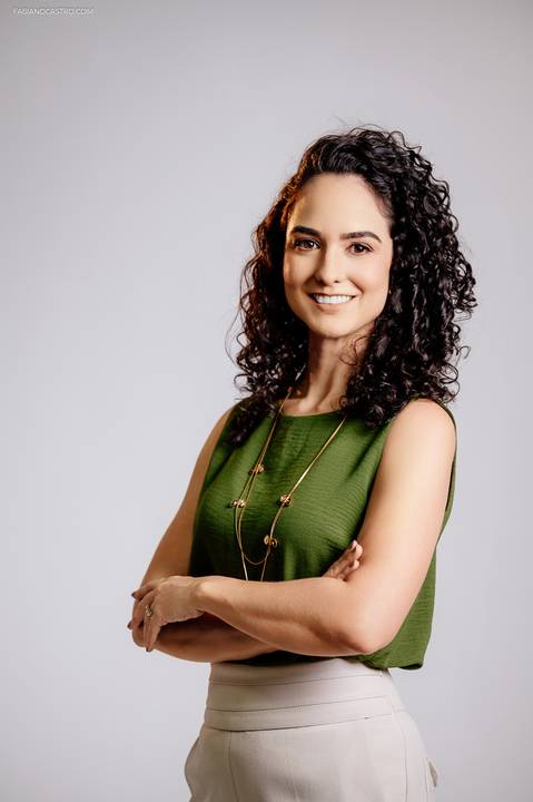 Dra. Paula Ribeiro, Neuropediatra.'