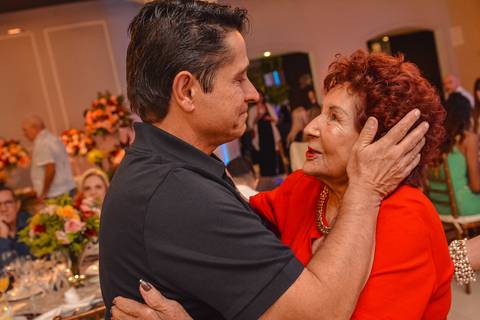 aniversário, aniversário de 100 anos, bday, cobertura fotográfica de família, cobertura fotográfica em são paulo, emily fanti, fotografia afetiva, fotografia de família, fotografia documental, história de familia, legado, eterno, álbum de família'