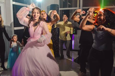 15 anos, aniversário, balada, cobertura 15 anos, cobertura fotográfica, cobertura fotográfica em sp, debutante, debutante sp, emily fanti, fotografia afetiva, fotografia de 15 anos, fotografia de debutante, fotografia de festa, são paulo'