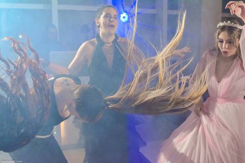15 anos, aniversário, balada, cobertura 15 anos, cobertura fotográfica, cobertura fotográfica em sp, debutante, debutante sp, emily fanti, fotografia afetiva, fotografia de 15 anos, fotografia de debutante, fotografia de festa, são paulo'