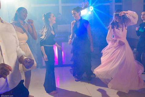 15 anos, aniversário, balada, cobertura 15 anos, cobertura fotográfica, cobertura fotográfica em sp, debutante, debutante sp, emily fanti, fotografia afetiva, fotografia de 15 anos, fotografia de debutante, fotografia de festa, são paulo'