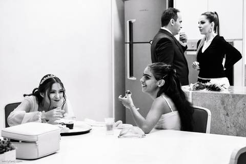 15 anos, aniversário, balada, cobertura 15 anos, cobertura fotográfica, cobertura fotográfica em sp, debutante, debutante sp, emily fanti, fotografia afetiva, fotografia de 15 anos, fotografia de debutante, fotografia de festa, são paulo'