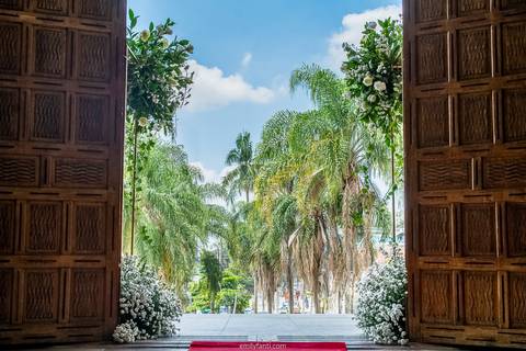 cobertura fotográfica, decor, decoração, decoração de igreja, decoradora, emily fanti, flores, florista, flowers, fotografia de casamento, fotografia de flores, montagem de decoração, noivas, rosas, foto de flores, decoração de casamento, decor casamento'