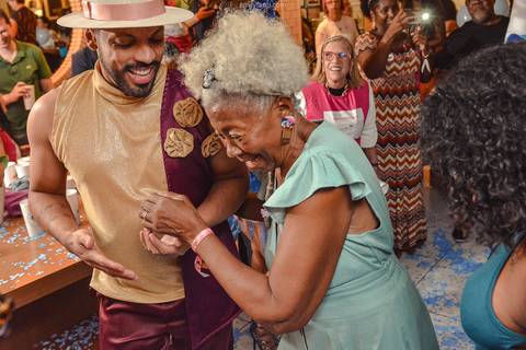 amor, chá revelação, cobertura em sp, cobertura fotográfica, emily fanti, festa de família, foto de familia em sp, fotografia de família, gestação, maternidade, cobertura fotográfica em são paulo, ideias de chá revelação, chá revelação diferente, carnaval'