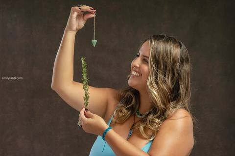 astrologia, cura, elementos da natureza, emily fanti, ensaio em estúdio, ensaio fotográfico, ensaio profissional, estudio fotográfico, fotografia profissional, magia, místico, natureza, oráculo, sabedoria, taróloga, tarot, terapia alternativa, terapeuta'