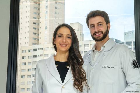 business, clínica médica, consultório médico, dermatologia, emily fanti, ensaio de médico, ensaio profissional, foto de consultório médico, foto de médico, foto profissional em são paulo, foto profissional em sp, retrato de médico, retrato área da saúde'