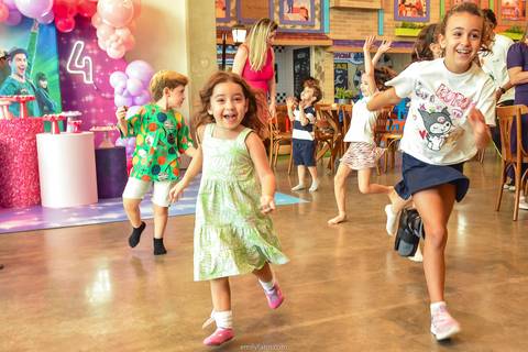 aniversário em buffet, buffet em são paulo, buffet infantil, cobertura fotográfica, emily fanti, festa de família, festa em buffet, festa infantil, festa infantil em buffet, foto de familia em sp, foto infantil em alphaville, festa em alphaville'