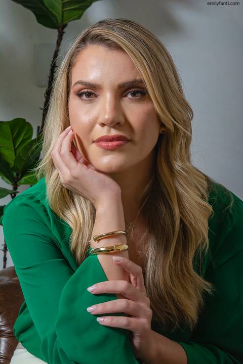 business, consultório médico, emily fanti, ensaio de médico, ensaio profissional, foto de consultório médico, foto de médico, foto profissional em são paulo, fotografia para profissionais da saúde, ginecologista, linkedin, médico, retrato de medico'