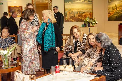 aniversário de 70 anos, clube athletico paulistano, aniversário adulto, clube athletico paulistano, cobertura de aniversário, emily fanti, ensaio de aniversário, estudio em são paulo, aniversário 80 anos, aniversário 90 anos, fotografo de aniversário'