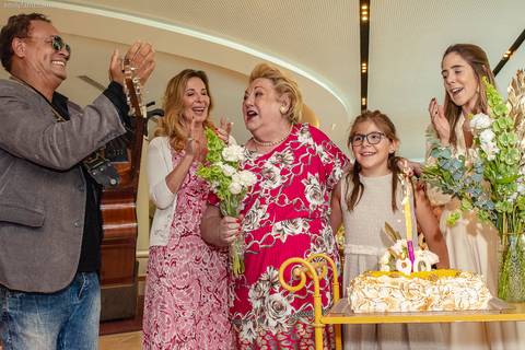 aniversário de 70 anos, clube athletico paulistano, aniversário adulto, clube athletico paulistano, cobertura de aniversário, emily fanti, ensaio de aniversário, estudio em são paulo, aniversário 80 anos, aniversário 90 anos, fotografo de aniversário'