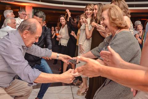 aniversário 60 anos, 70 anos, 50 anos, aniversário adulto, athletico paulistano,  cobertura de aniversário, emily fanti, fotografia de família, estudio em são paulo, fotógrafo de aniversário, foto espontânea de aniversário, foto espontânea'